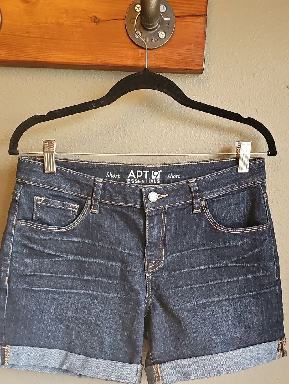Apt. 9 Women's Dark Blue Rolled Hem Denim Shorts